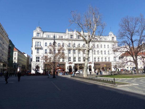 Vörösmarty ter, Budapest